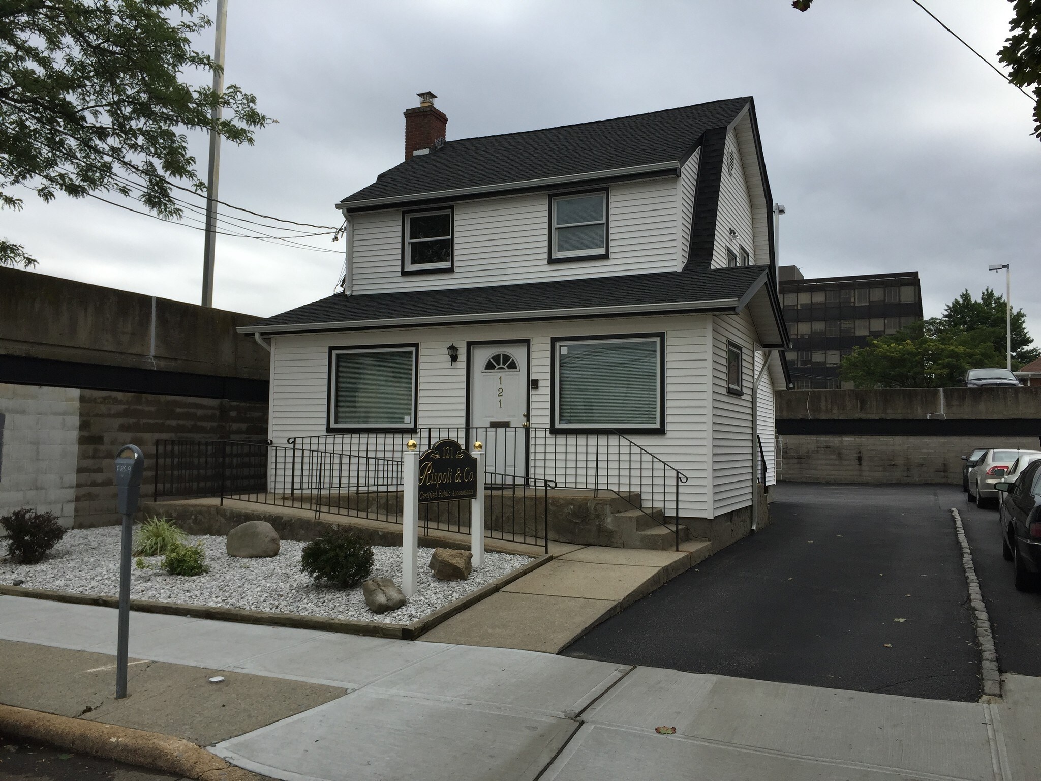 121 Front St, Mineola, NY for sale Building Photo- Image 1 of 1