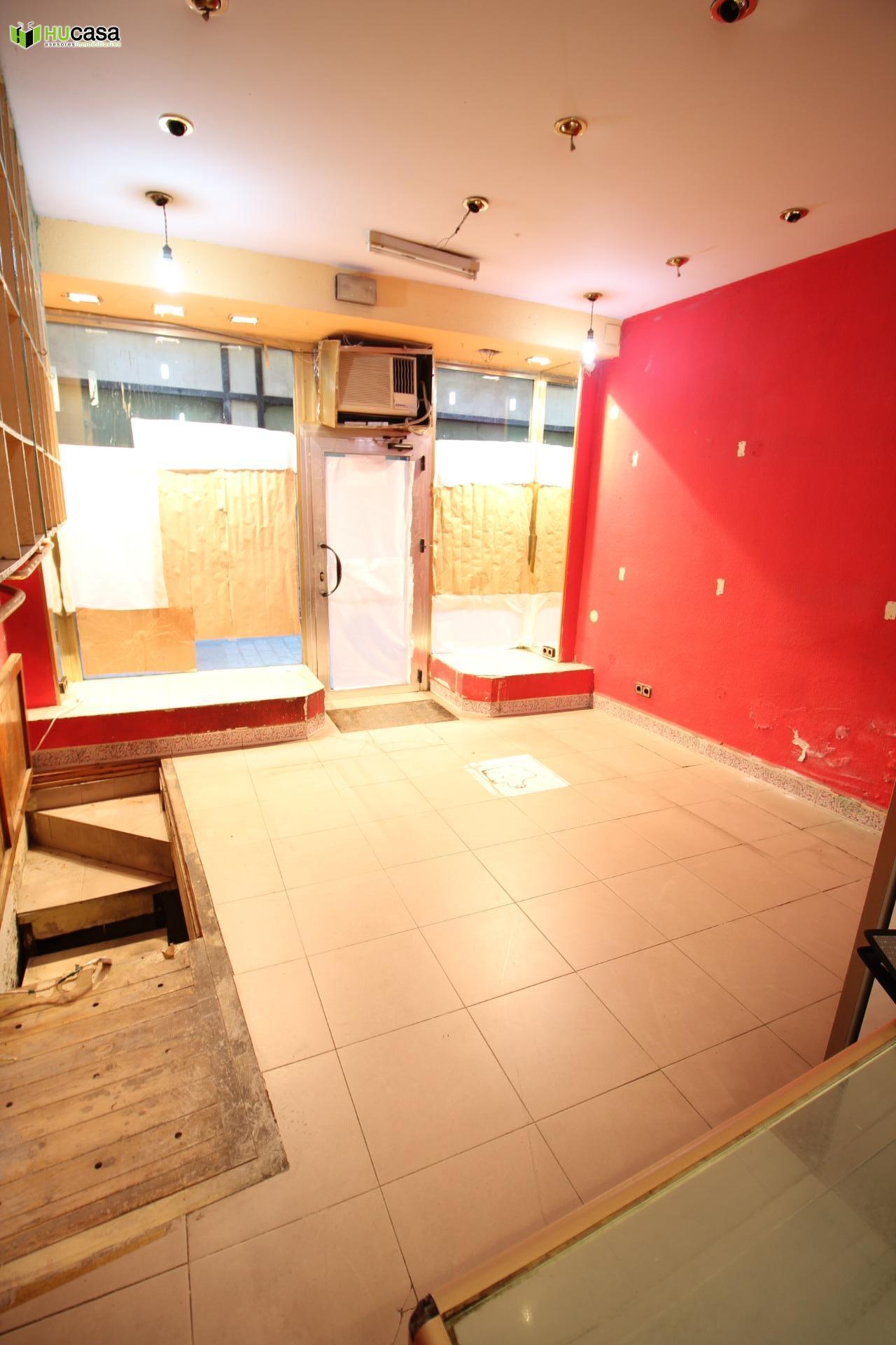 Retail in Toledo, Toledo for lease Interior Photo- Image 1 of 8