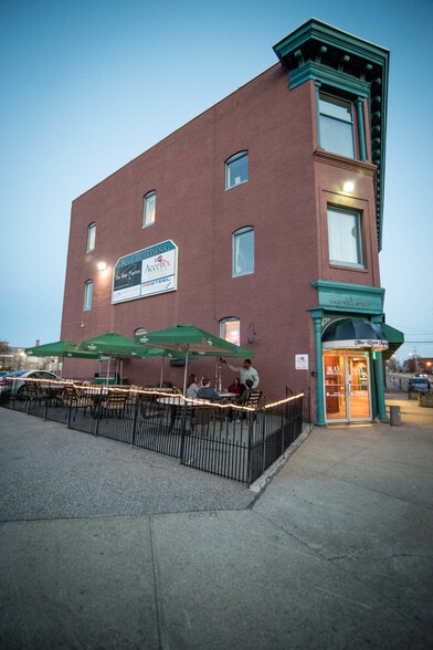 4 Hartwell St, Fall River, MA for sale - Building Photo - Image 1 of 1