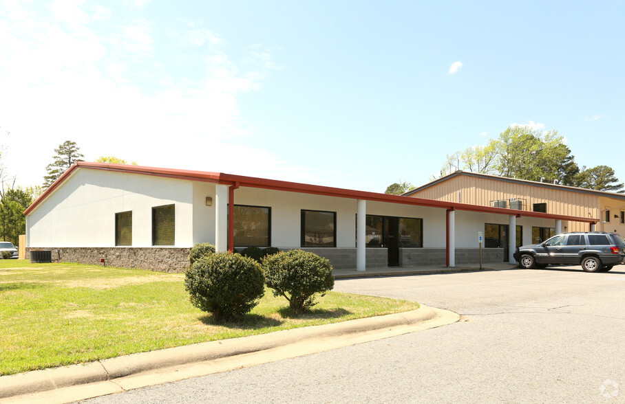 6 Seven Acres Dr, Little Rock, AR for sale - Primary Photo - Image 1 of 1