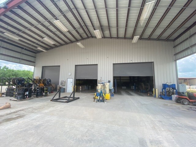 2282 S US Highway 281, Pleasanton, TX for sale Building Photo- Image 1 of 1