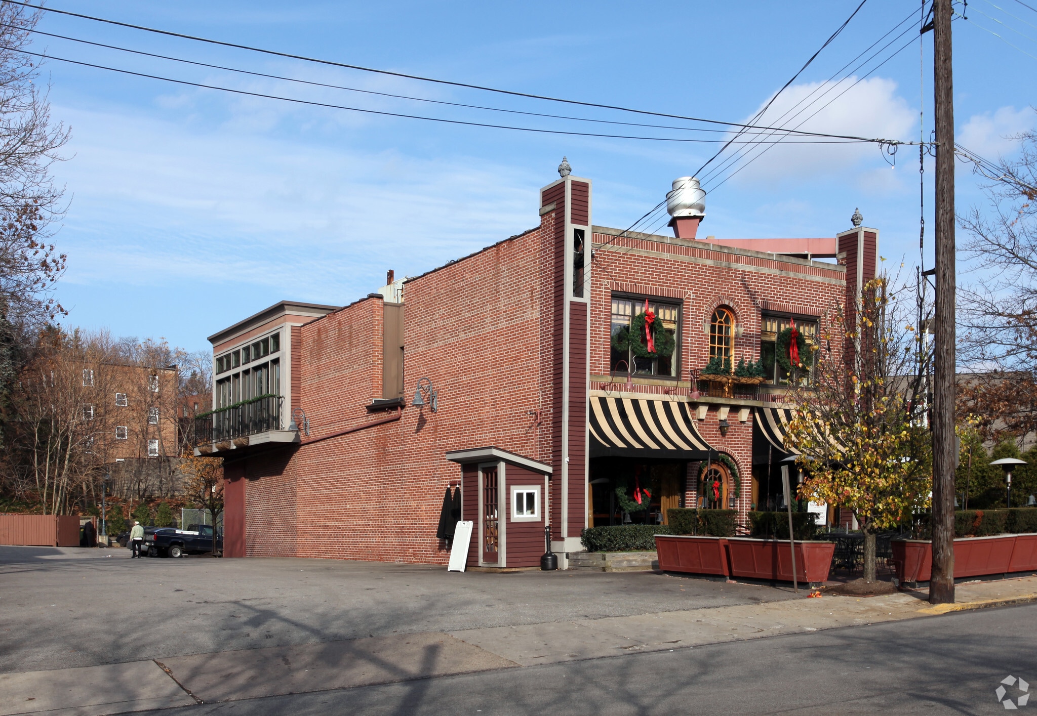 110 Beverly Rd, Pittsburgh, PA for sale Primary Photo- Image 1 of 1
