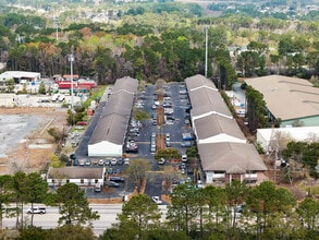 488 La Mesa Rd, Mount Pleasant, SC for lease Interior Photo- Image 1 of 7