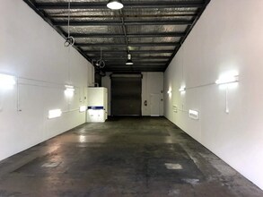 27 Coronation Ave, Nambour for lease Interior Photo- Image 2 of 6