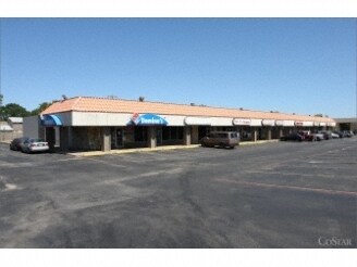 4413 W Walnut St, Garland, TX for sale - Primary Photo - Image 1 of 1