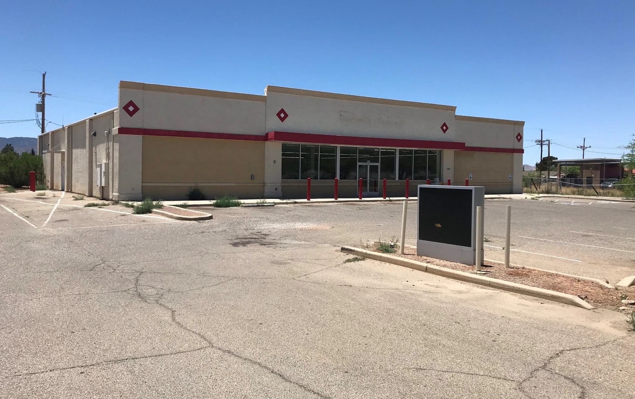 141 N Frontage Rd, Pearce, AZ for sale Building Photo- Image 1 of 1