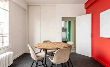 Cité Paradis, Paris for lease Interior Photo- Image 2 of 12