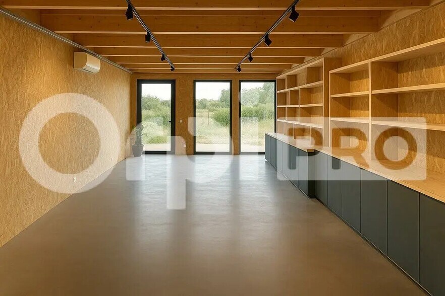 Retail in Soorts-Hossegor for lease - Interior Photo - Image 1 of 2