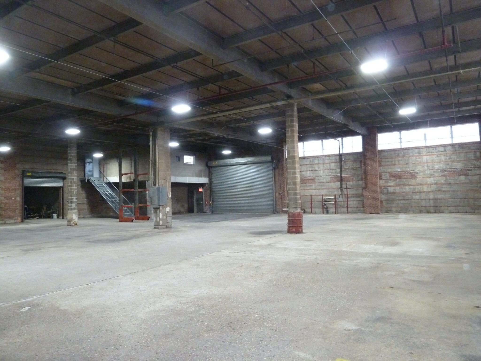 553 Wortman Ave, Brooklyn, NY for lease Interior Photo- Image 1 of 7