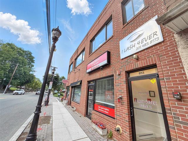 856 Kinderkamack Rd, River Edge, NJ for lease - Building Photo - Image 3 of 5