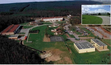 Val-de-Reuil - AERIAL map view