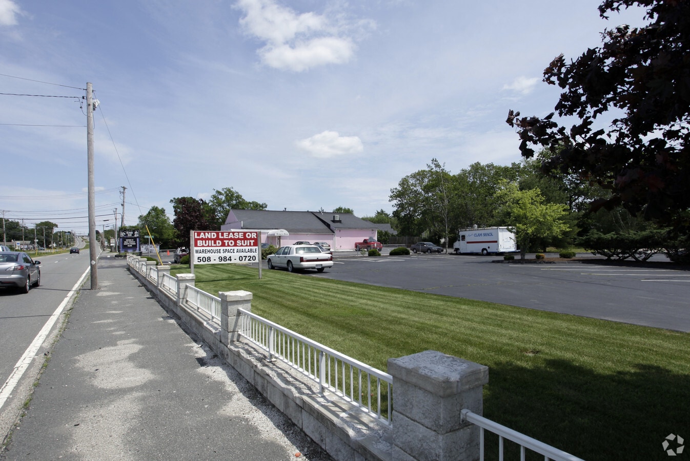 640 State Rd, North Dartmouth, MA 02747