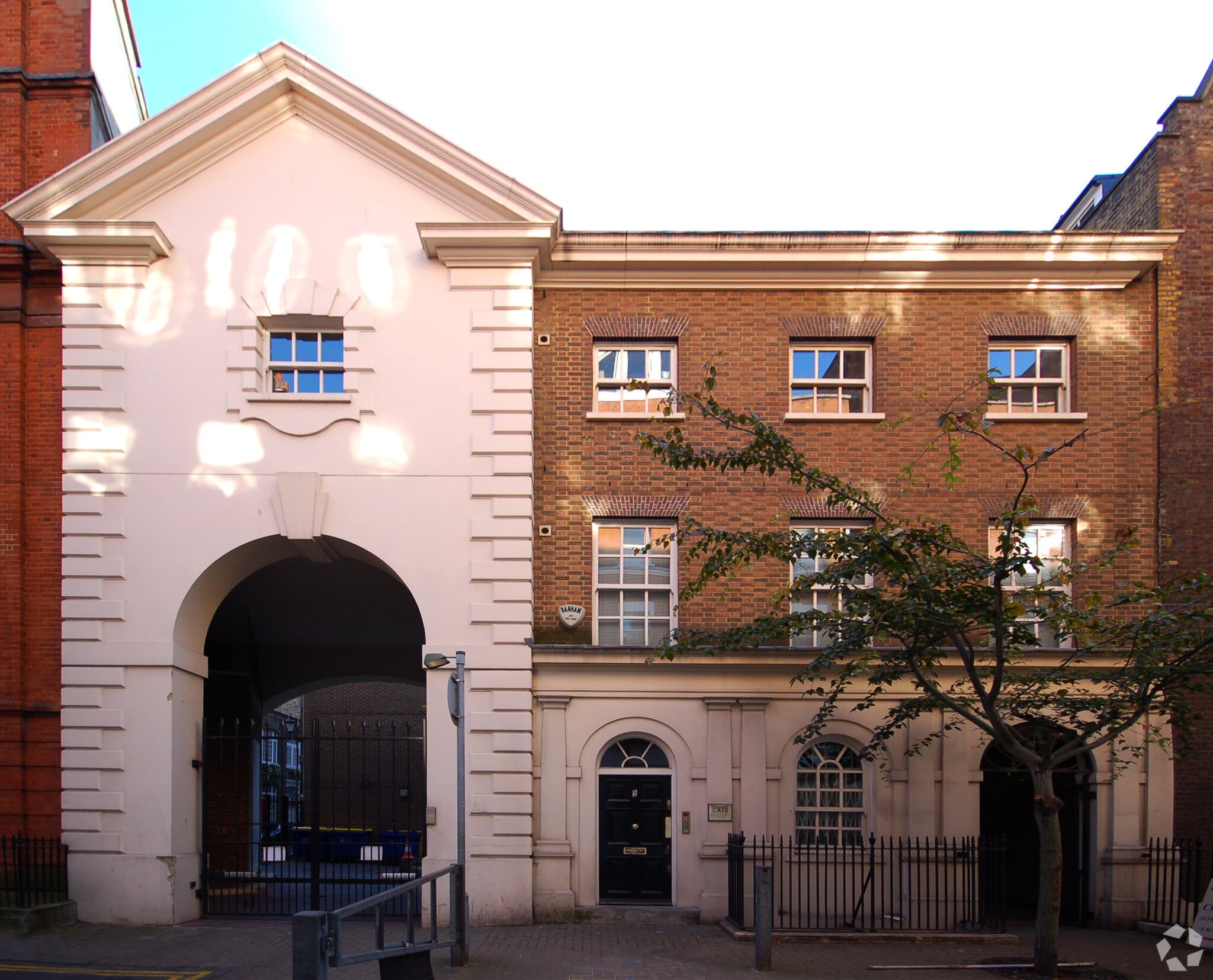 5 Streatham St, London for lease Primary Photo- Image 1 of 18