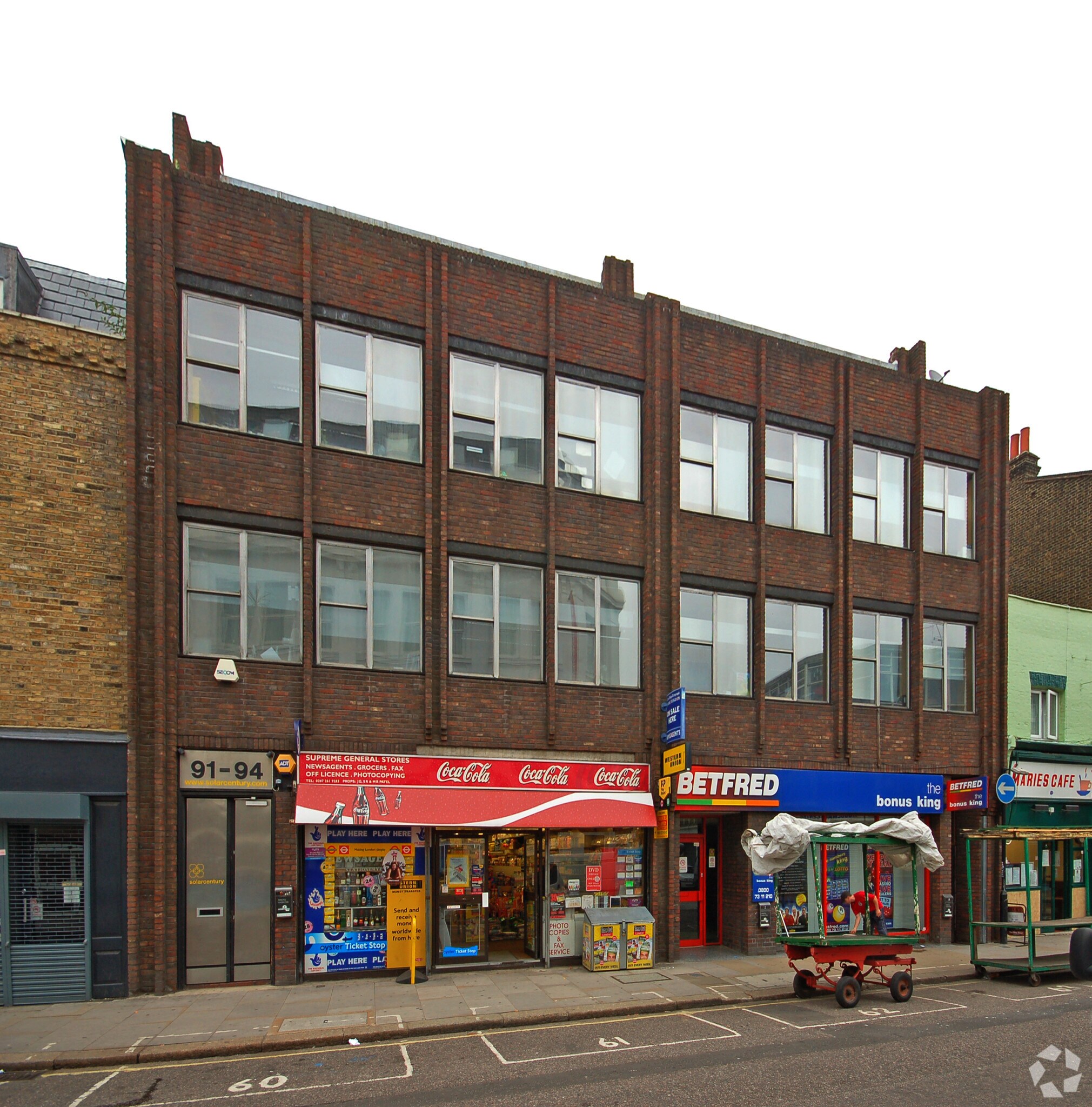 91-94 Lower Marsh, London for sale Primary Photo- Image 1 of 1