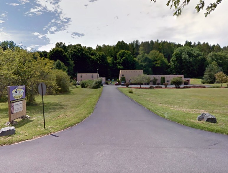 1029 Route 715, Saylorsburg, PA for sale - Building Photo - Image 1 of 1