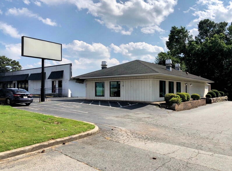 570 Cobb Pky, Marietta, GA for sale - Building Photo - Image 1 of 1