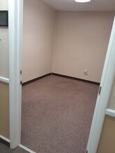 5555 N Tacoma Ave, Indianapolis, IN for lease Building Photo- Image 2 of 2