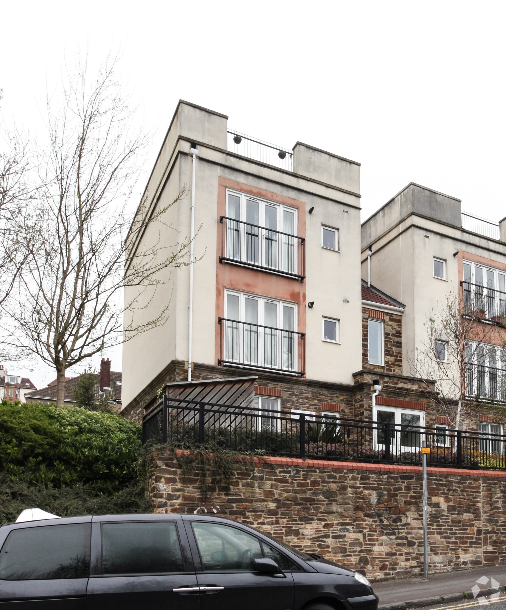 1-37 Station Rd, Bristol for sale Primary Photo- Image 1 of 10