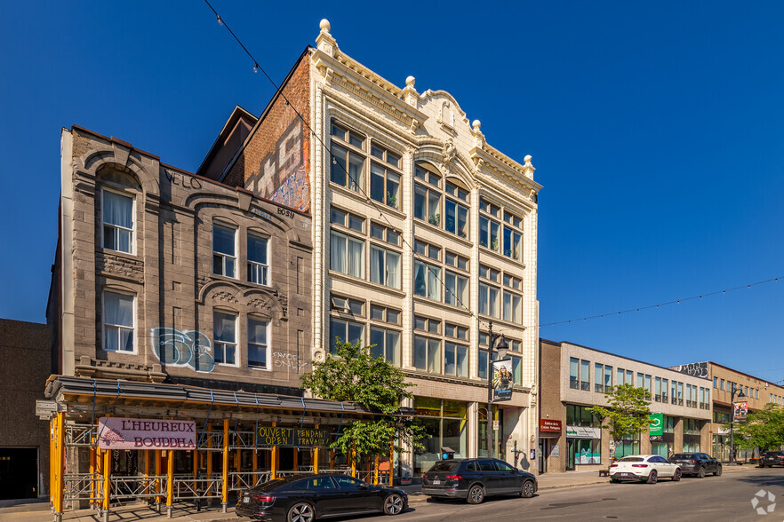 4238 Boul Saint-Laurent, Montréal, QC for sale - Primary Photo - Image 1 of 17