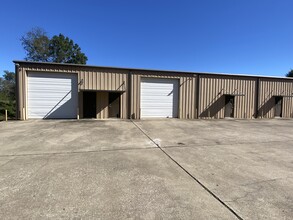 6556 Westwood Blvd, Beaumont, TX for lease Building Photo- Image 2 of 17