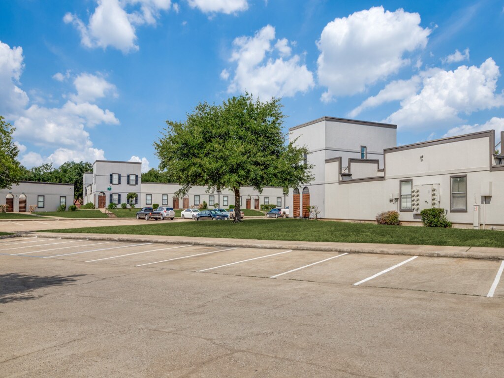 12411 Wood Forest Dr, Houston, TX for sale Building Photo- Image 1 of 1
