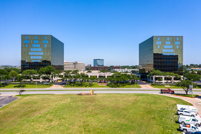 Office For Lease — 17311 Dallas Pkwy, Dallas, TX 75248, USA, United States