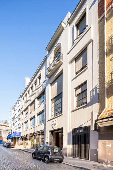 19 Rue Pierre Picard, Paris for lease - Building Photo - Image 2 of 4