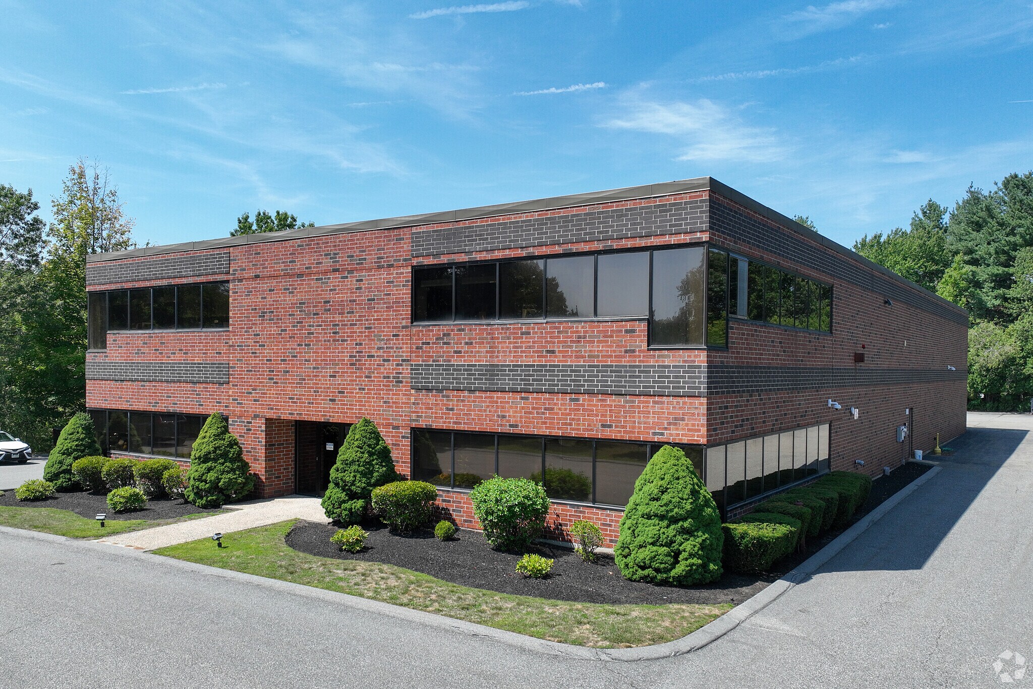 72 Jonspin Rd, Wilmington, MA for sale Primary Photo- Image 1 of 1