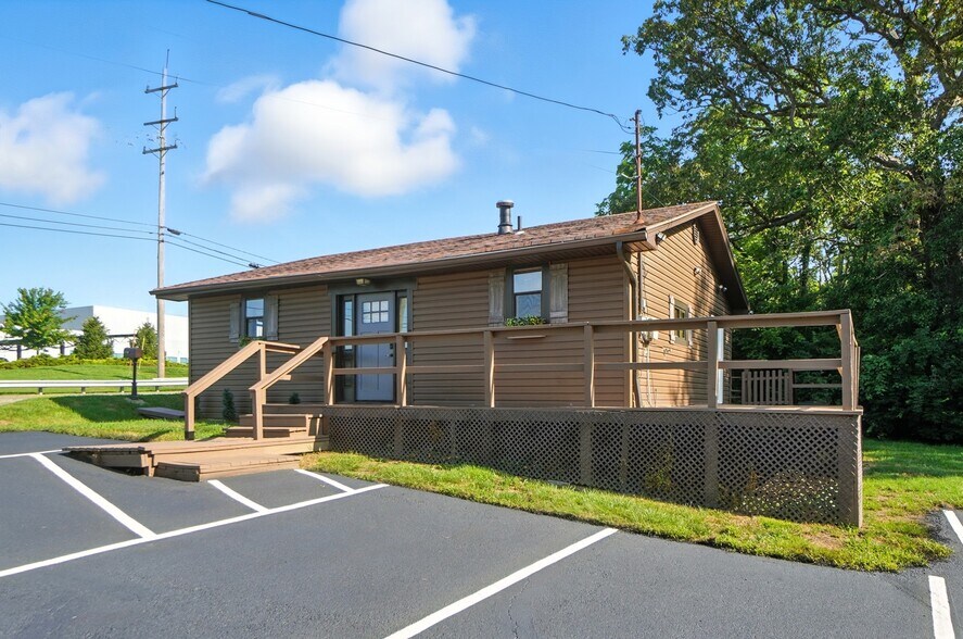 7826 Columbia Rd, Maineville, OH for sale - Building Photo - Image 3 of 18