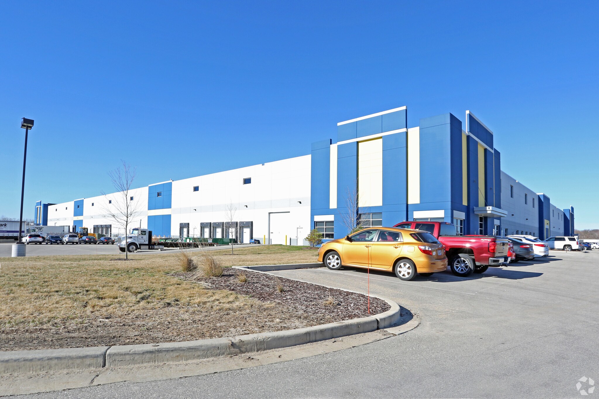 901 Northview Rd, Waukesha, WI for sale Primary Photo- Image 1 of 1