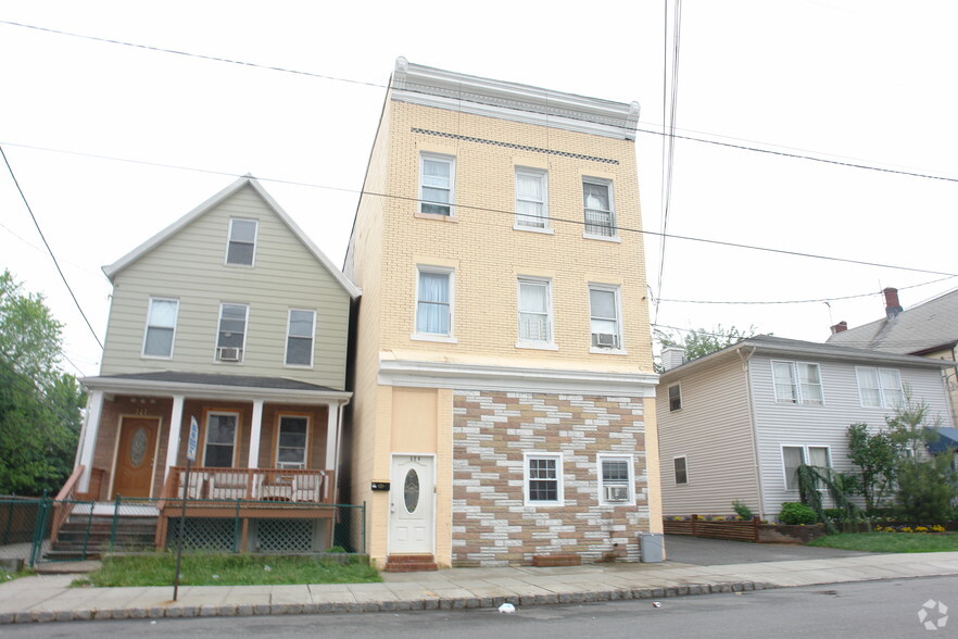 337 Washington St, Perth Amboy, NJ for sale - Primary Photo - Image 1 of 1