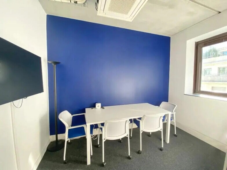 Office in Boulogne-Billancourt for lease - Interior Photo - Image 3 of 6