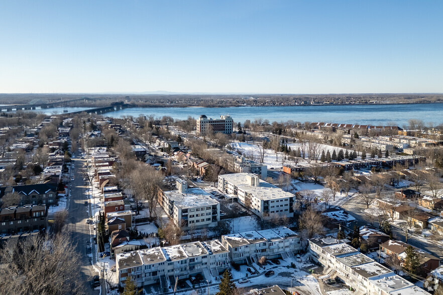 166-170 Av Strathyre, Lasalle, QC for sale - Aerial - Image 2 of 4