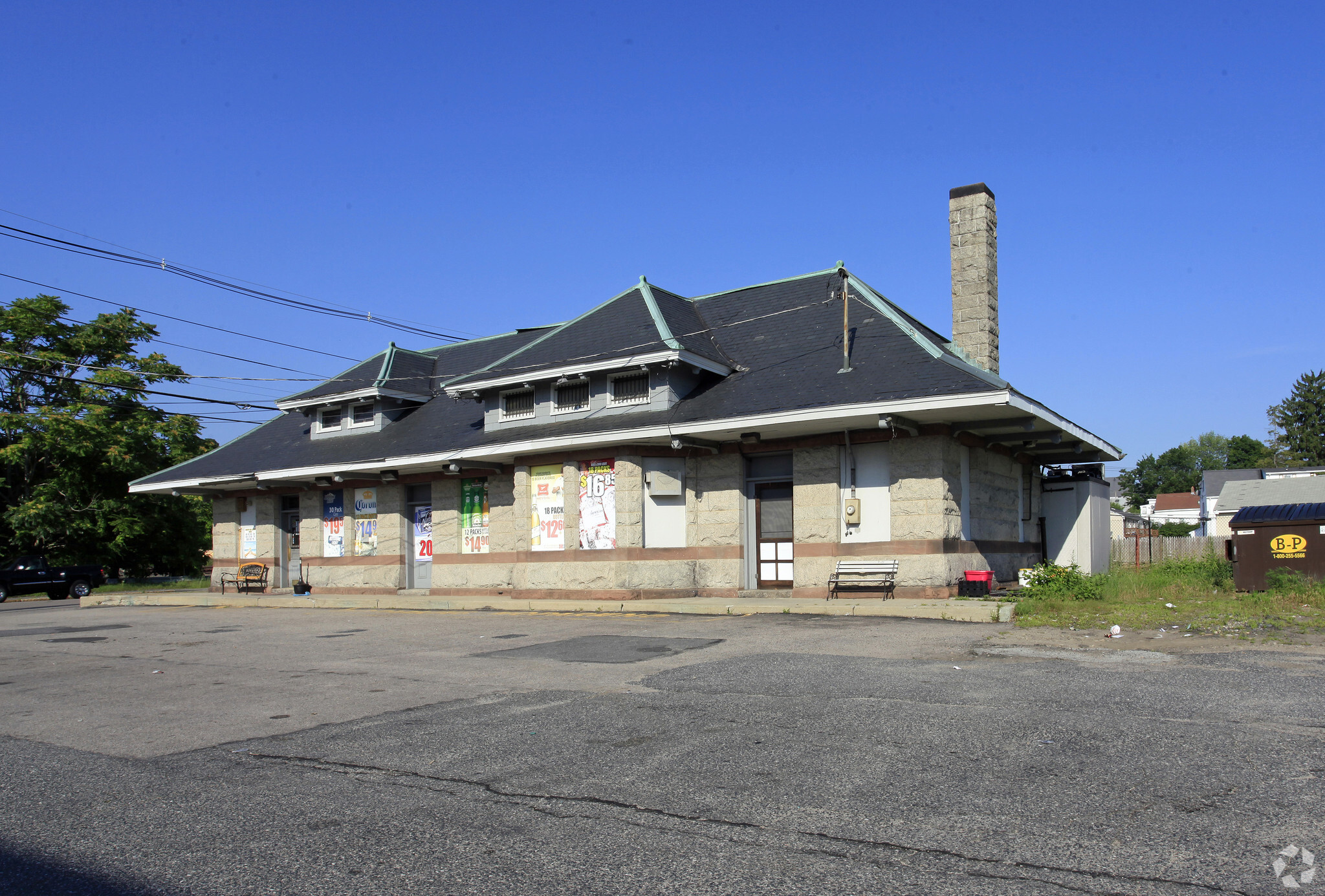 170 Central St, Milford, MA for sale Primary Photo- Image 1 of 1