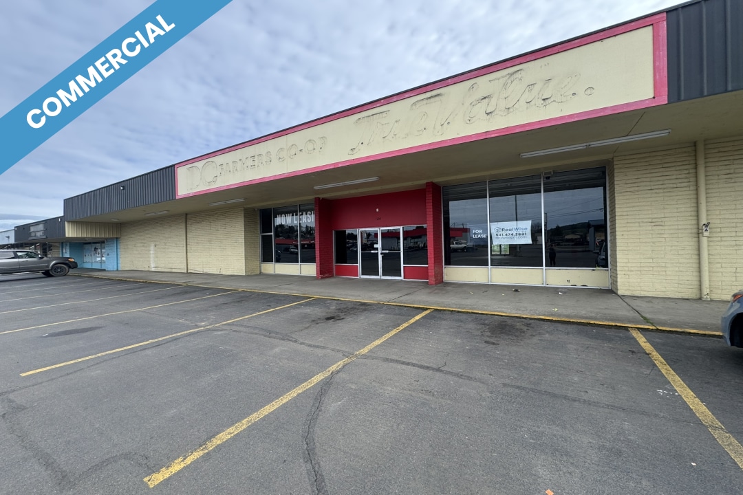 151 N Douglas Blvd, Winston, OR for lease Interior Photo- Image 1 of 12