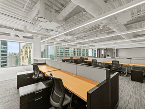 71 S Wacker Dr, Chicago, IL for lease Interior Photo- Image 2 of 9