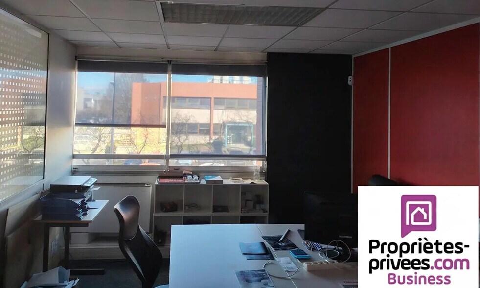 Office in Labège for sale - Interior Photo - Image 2 of 5