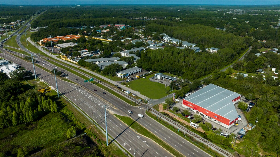 2131 Brinson Rd, Lutz, FL for lease - Building Photo - Image 2 of 3