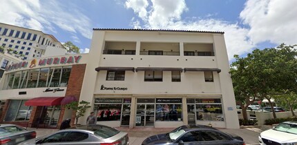 2910-2914 Ponce De Leon Blvd, Coral Gables, FL for lease Building Photo- Image 2 of 13