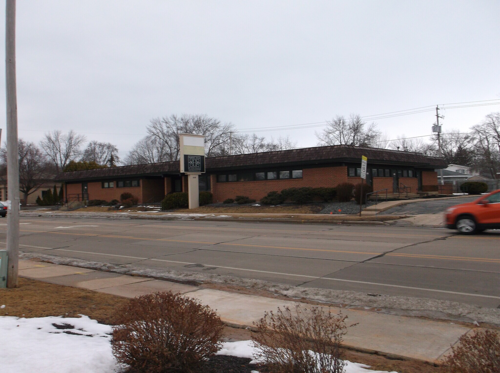 1416 S Commercial St, Neenah, WI for sale Building Photo- Image 1 of 2