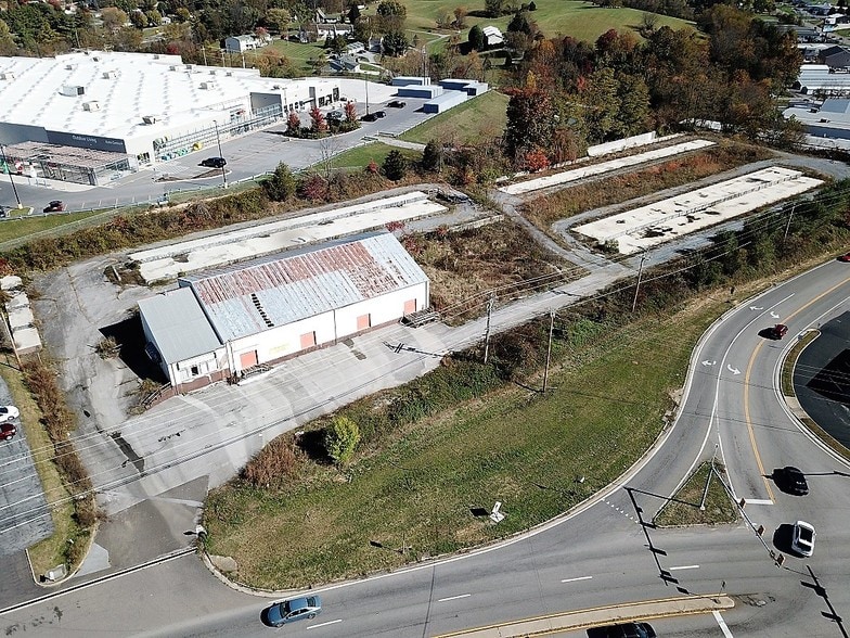 25057 Lee Hwy, Abingdon, VA 24211