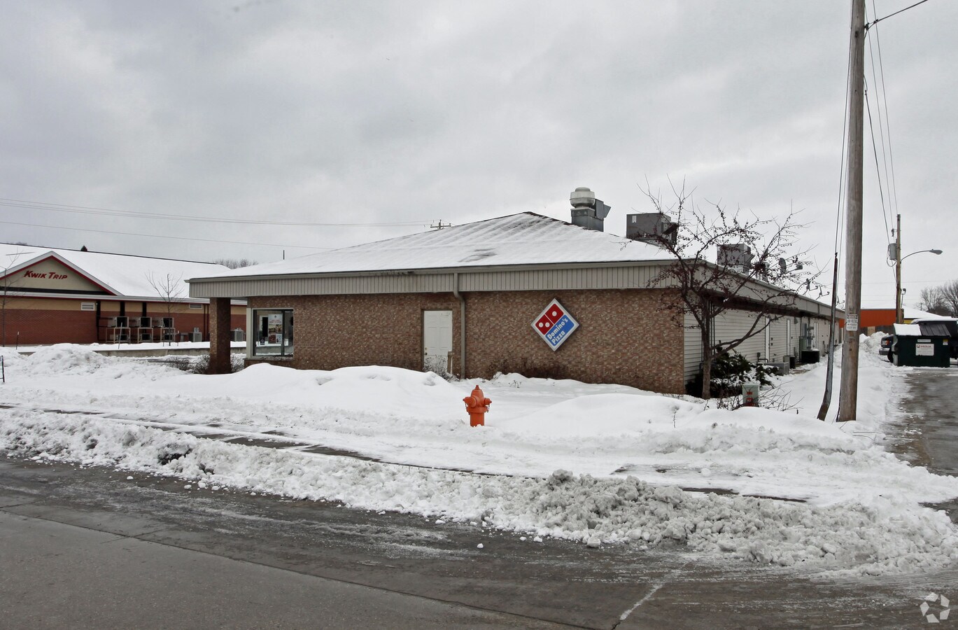 741 Abrams St, Green Bay, WI 54302