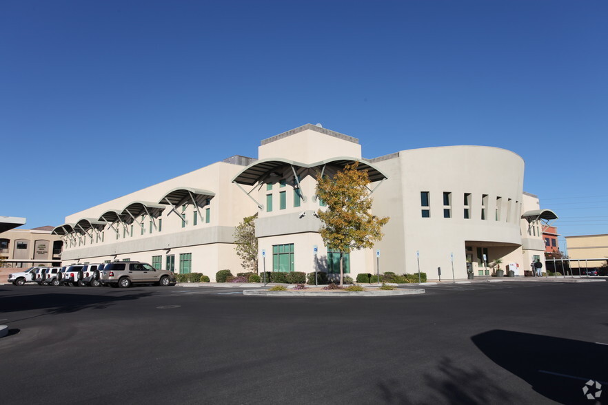 4175 S Riley St, Las Vegas, NV for lease - Building Photo - Image 2 of 6