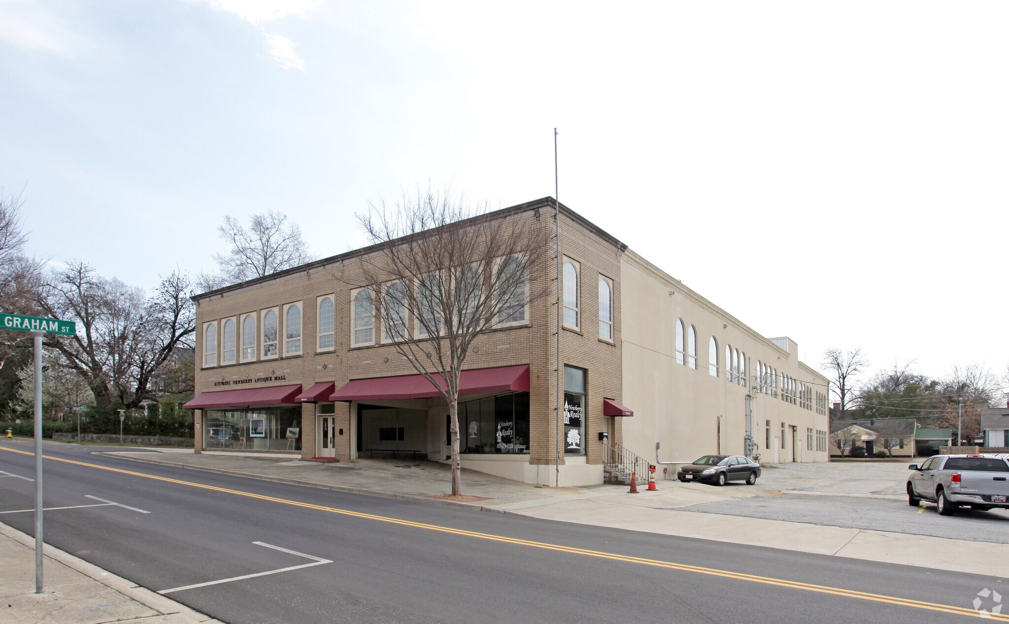 1530 Main St, Newberry, SC 29108 The Standard on Main Luxury