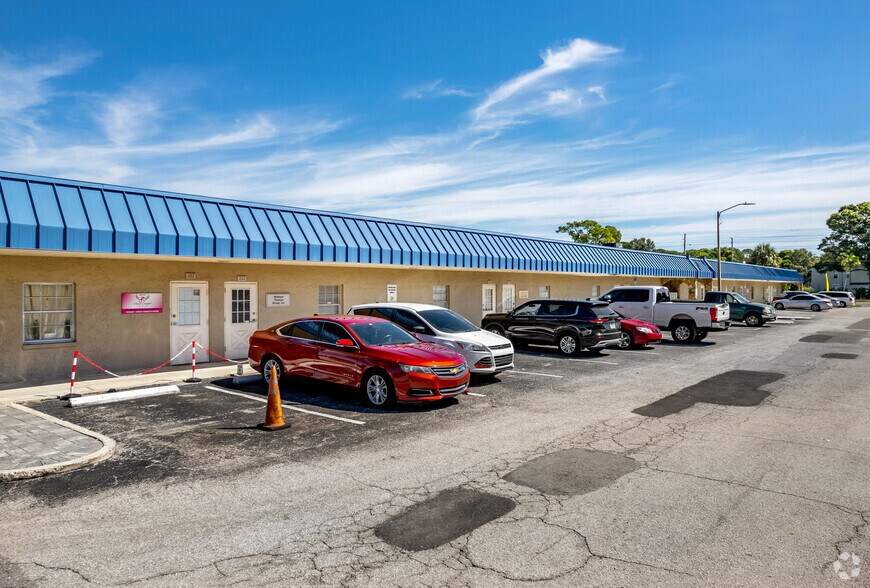 8800 49th St N, Pinellas Park, FL for sale - Building Photo - Image 2 of 5