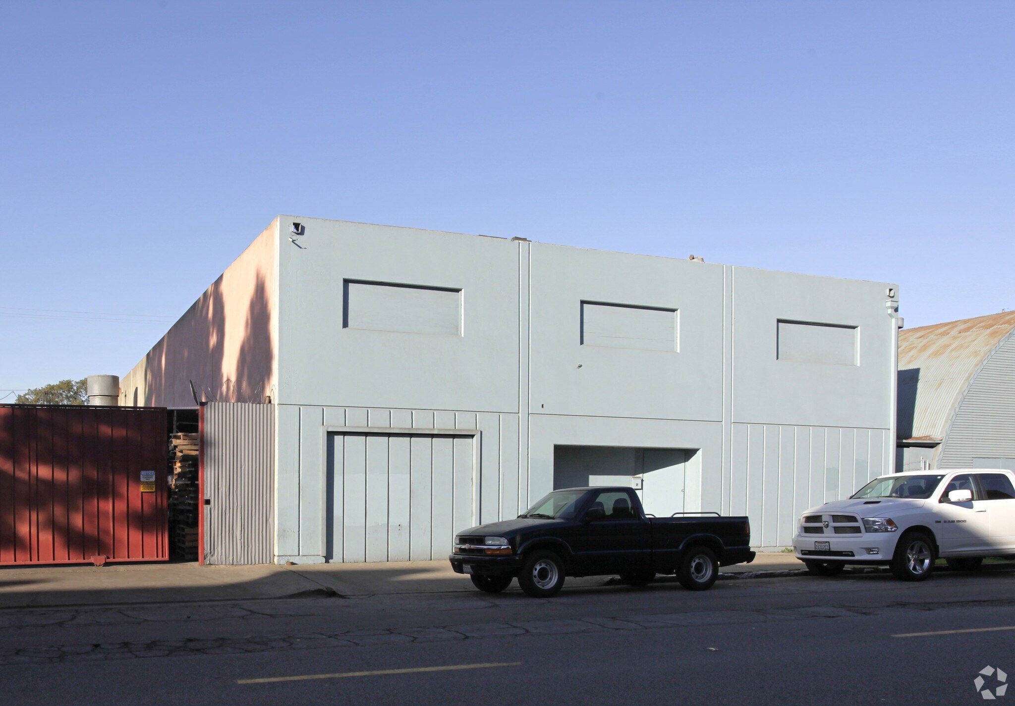 724 Poinsettia St, Santa Ana, CA for sale Primary Photo- Image 1 of 1