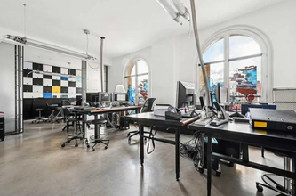 2 Rue D'Assas, Paris for lease Interior Photo- Image 2 of 7