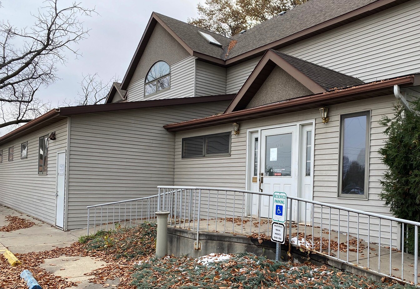 525 N 9th St, Bismarck, ND 58501 Office for Lease