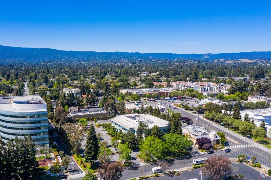 2465 Latham St, Mountain View, CA for lease - Aerial - Image 3 of 6