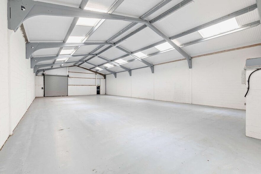 Glendower Street, Brasenose Business Park, Bootle for lease - Building Photo - Image 3 of 7